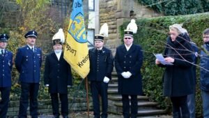 Kranzniederlegung am Heldenfriedhof