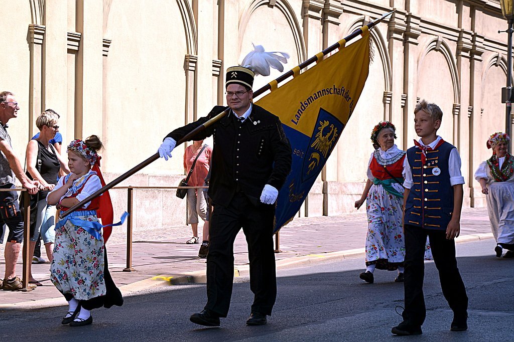 Kiliani Trachtenfestzug 2017 Foto: Karin Bohn